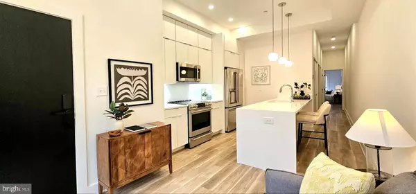 Washington, DC 20009,2015 13TH ST NW #2