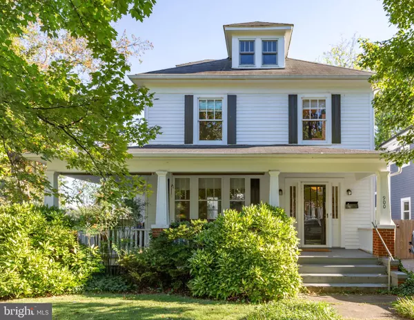 900 WOLFE ST, Fredericksburg, VA 22401