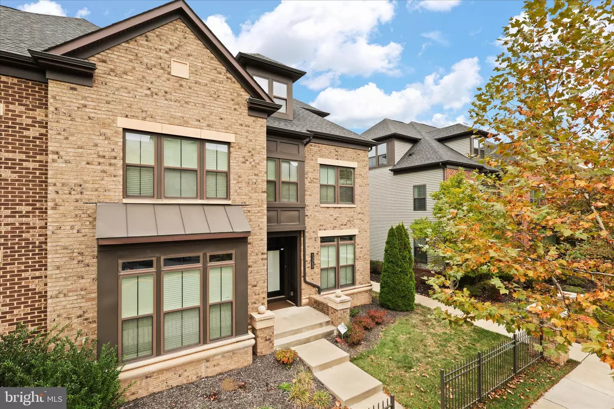 Ashburn, VA 20148,43360 SOUTHLAND ST