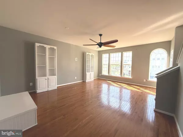 Martinsburg, WV 25404,26 SCHOLARSHIP LN