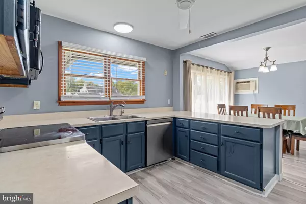 Levittown, PA 19056,5 HARP RD