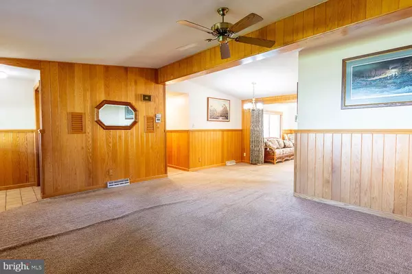 Julian, PA 16844,1340 RAILROAD AVE