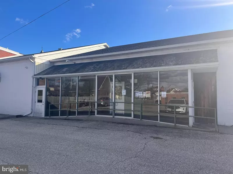 130 W. KING STREET, East Berlin, PA 17316