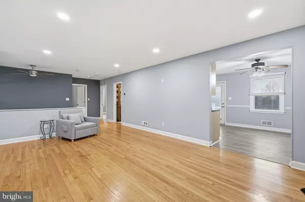 Laurel, MD 20723,10948 SCAGGSVILLE RD