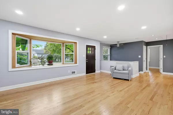 Laurel, MD 20723,10948 SCAGGSVILLE RD