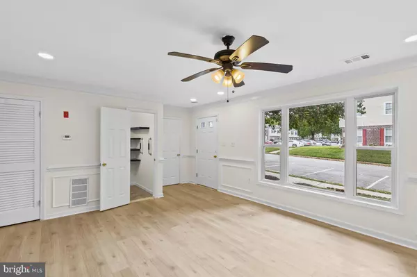 Landover, MD 20785,7724 SWAN TER