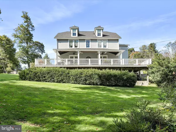 Blue Ridge Summit, PA 17214,14946 CHARMIAN RD