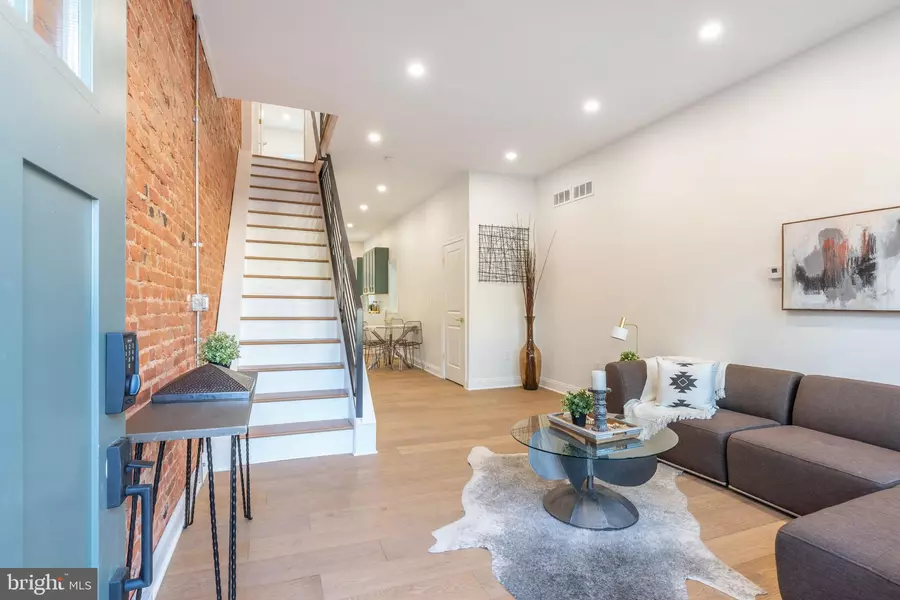 1842 N 4TH ST, Philadelphia, PA 19122