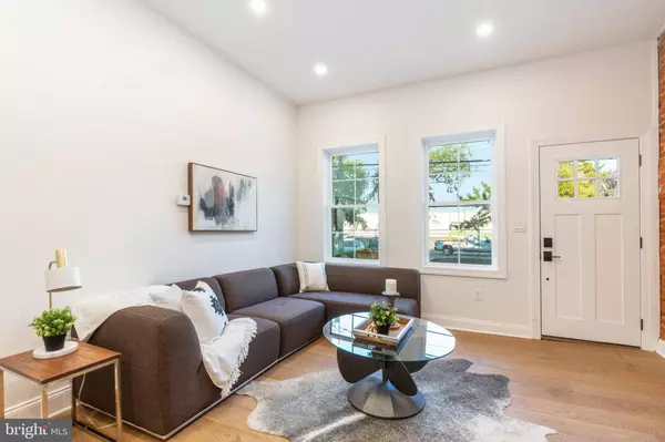 Philadelphia, PA 19122,1842 N 4TH ST