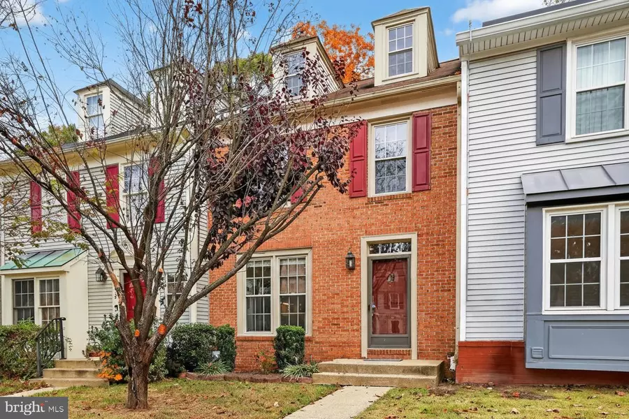 14211 OAKPOINTE DR, Laurel, MD 20707