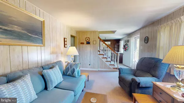 Southampton, PA 18966,909 CARLIN DR