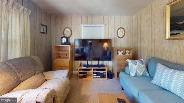 Southampton, PA 18966,909 CARLIN DR