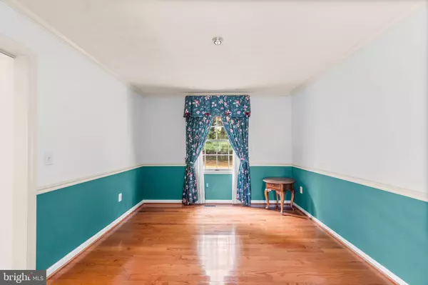 Owings Mills, MD 21117,7 BIEHL CT