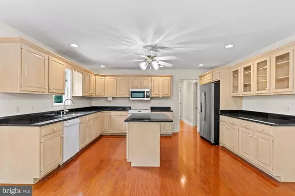Lewisberry, PA 17339,450 STONE JUG RD