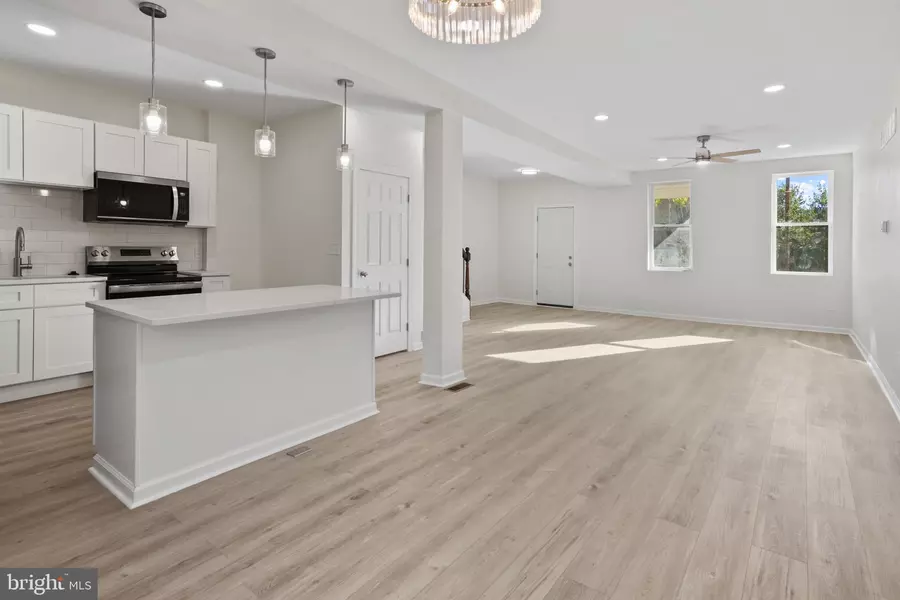 112 N HILTON ST, Baltimore, MD 21229