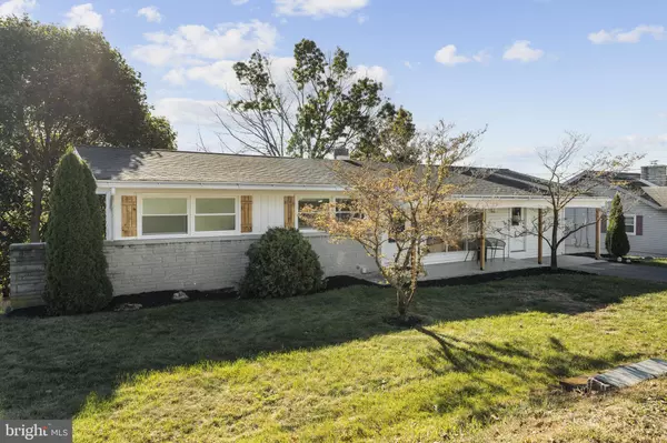 Elizabethtown, PA 17022,930 GROFF AVE