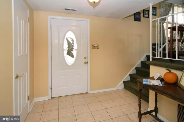 Blackwood, NJ 08012,1042 PROSPECT LN