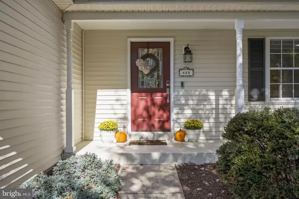 Herndon, VA 20170,488 MONTALTO DR