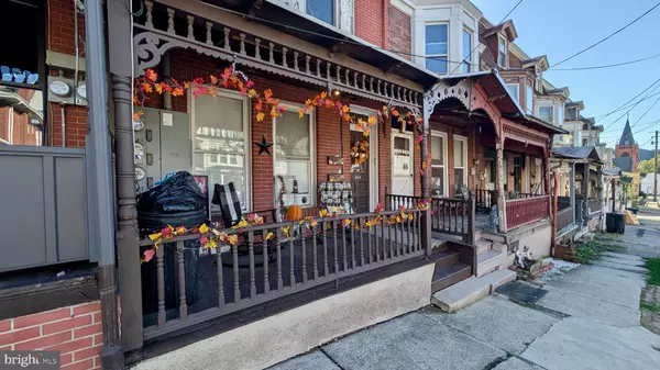 Tamaqua, PA 18252,242 E MAUCH CHUNK ST