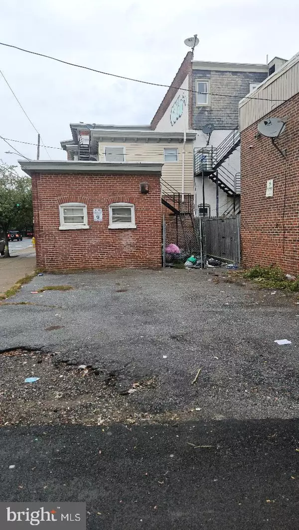 Wilmington, DE 19801,816 W 8TH ST