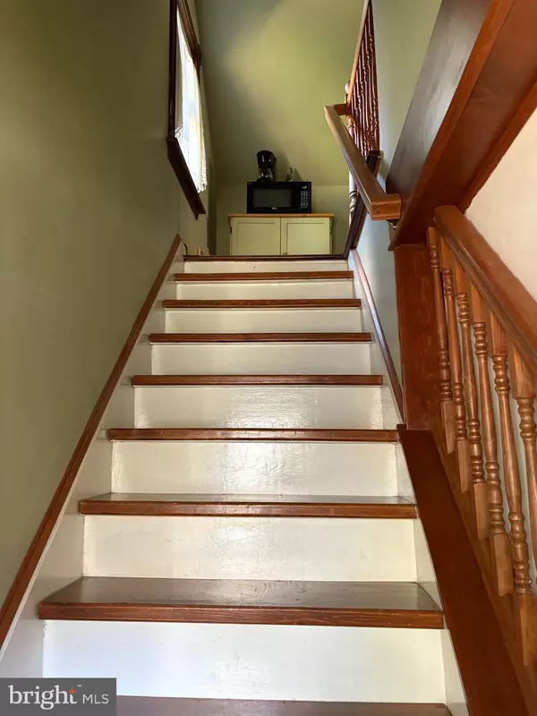 Woodbury, NJ 08096,54 WATKINS AVE