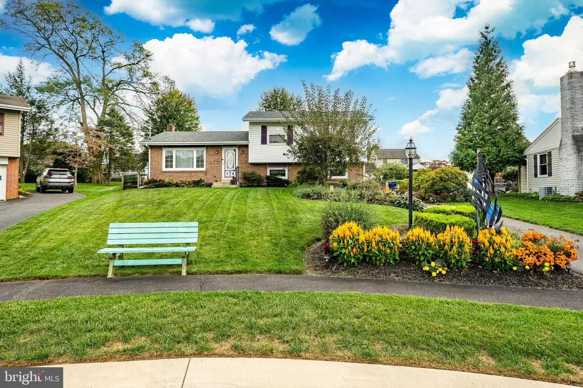 Willow Street, PA 17584,112 ELK LN