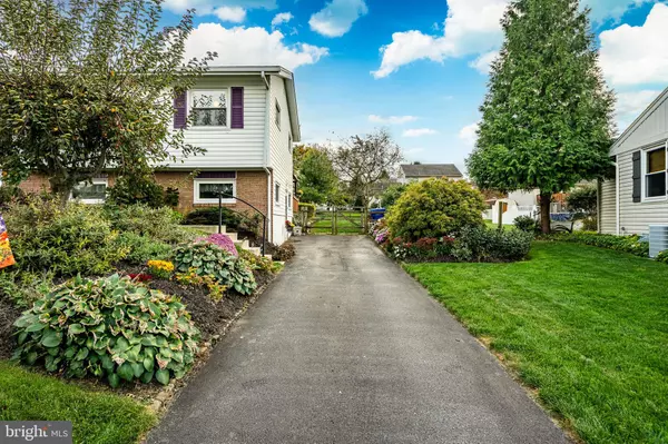 Willow Street, PA 17584,112 ELK LN