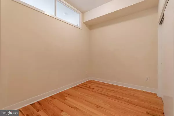 Philadelphia, PA 19146,1430 SOUTH ST #404