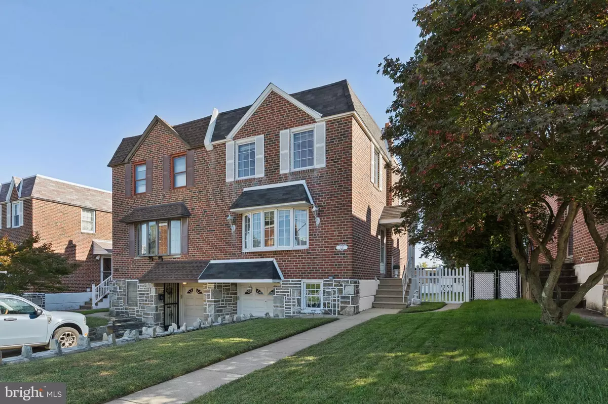 Philadelphia, PA 19154,221 RIDGEFIELD RD