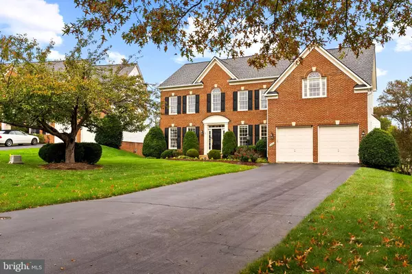 Haymarket, VA 20169,5421 SHERMAN OAKS CT