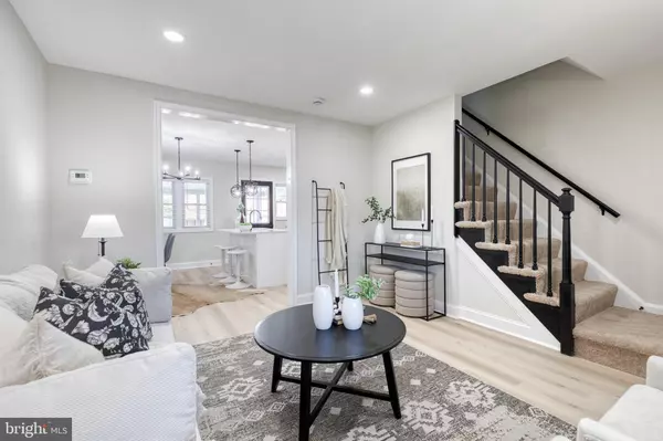 8046 WALLACE RD, Dundalk, MD 21222