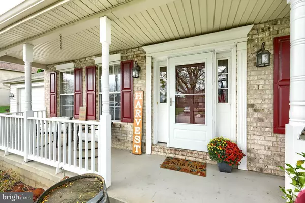 Stewartstown, PA 17363,140 LANTERN LN