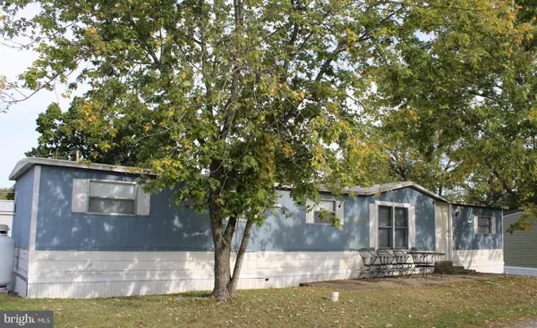 450 RIDGE RD #16, Etters, PA 17319