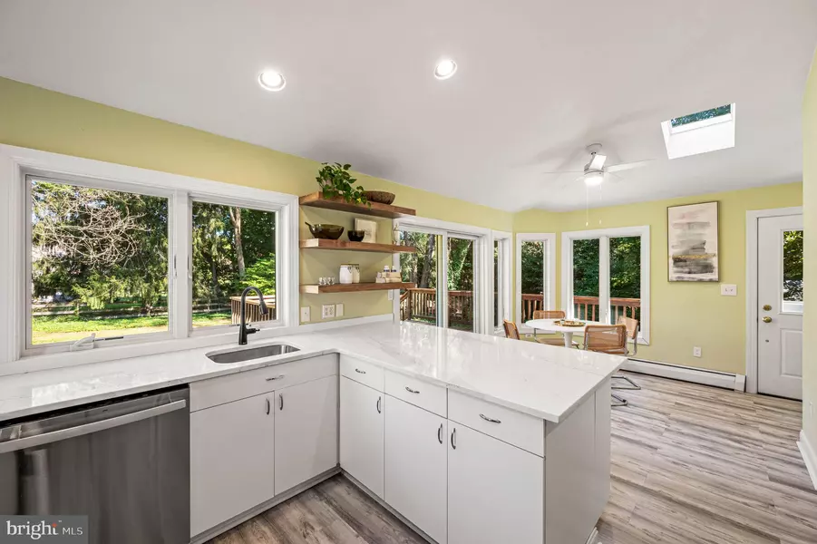 345 VASSAR AVE, Swarthmore, PA 19081