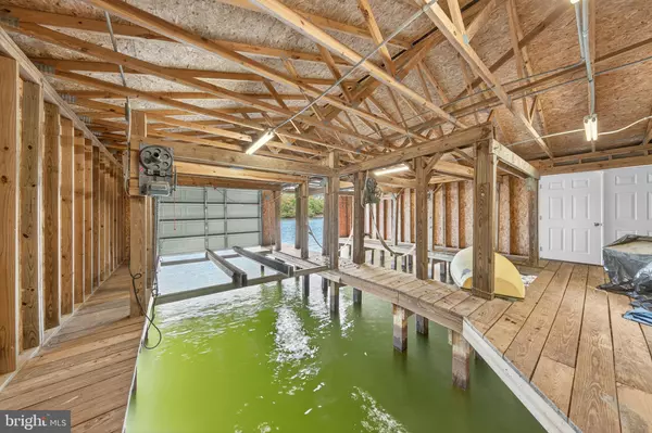 Mineral, VA 23117,373 HEMLOCK LN