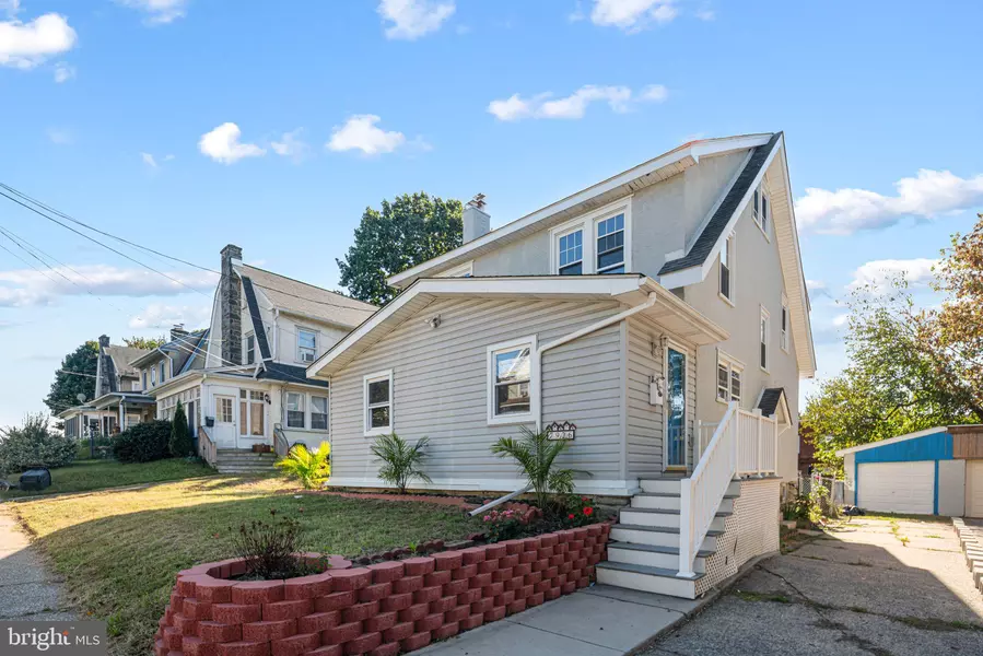 7926 WESTVIEW AVE, Upper Darby, PA 19082