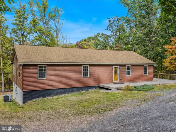 Berkeley Springs, WV 25411,79 WHISKEY STILL RD