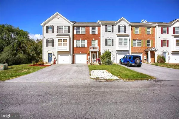 Martinsburg, WV 25401,703 PRENTISS PKWY