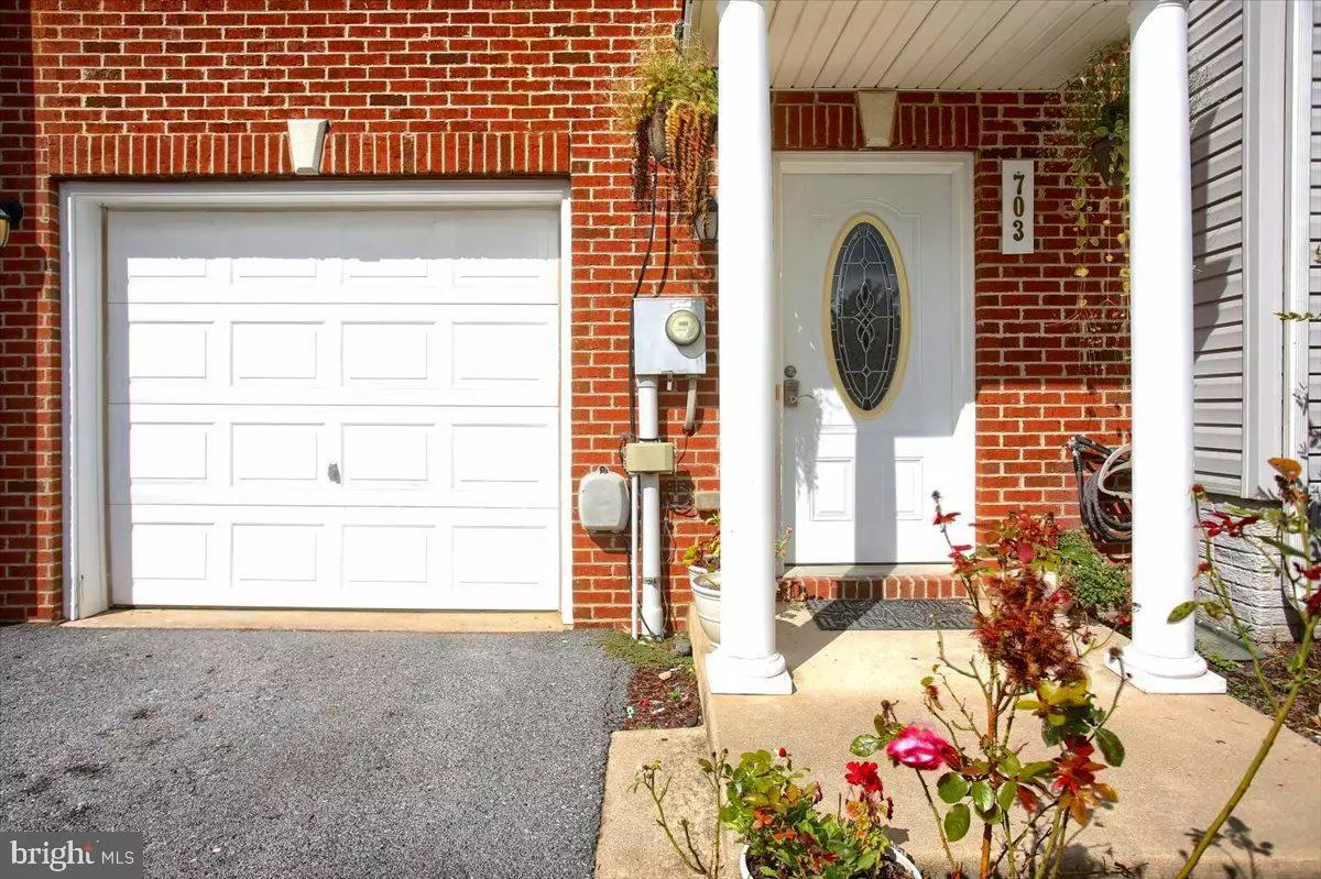 Martinsburg, WV 25401,703 PRENTISS PKWY