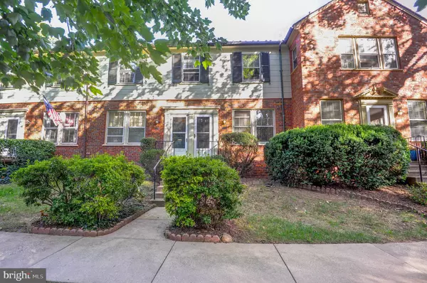 1400 S EDGEWOOD ST #534, Arlington, VA 22204