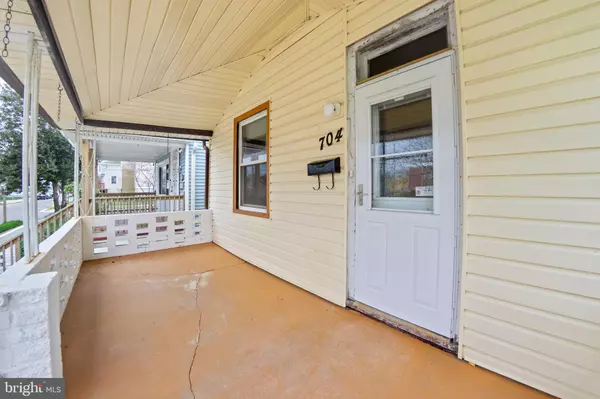 Atlantic City, NJ 08401,704 N MICHIGAN AVE