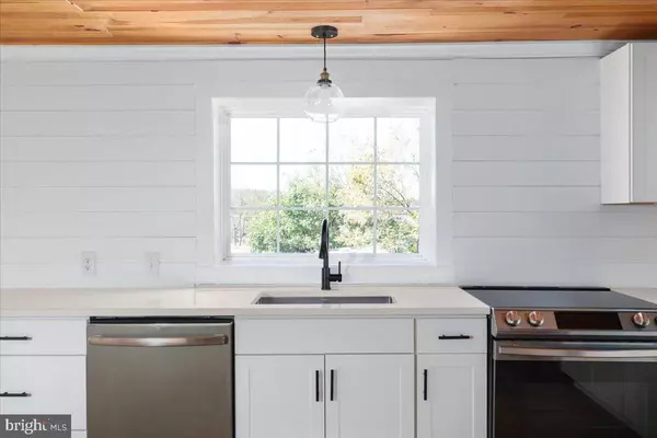 Winchester, VA 22603,1666 APPLE PIE RIDGE RD.