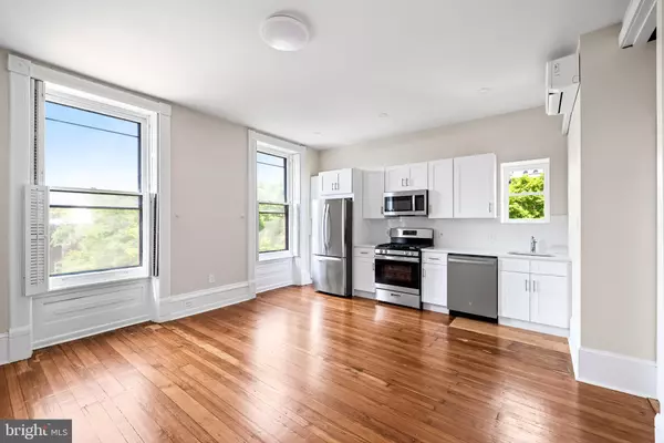 2311 GREEN ST #2F, Philadelphia, PA 19130