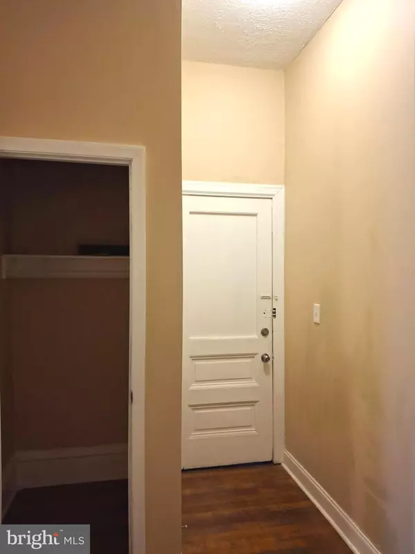 Philadelphia, PA 19107,310 S 12TH ST #1F