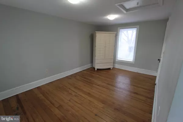 Kearneysville, WV 25430,5744 CHARLES TOWN RD