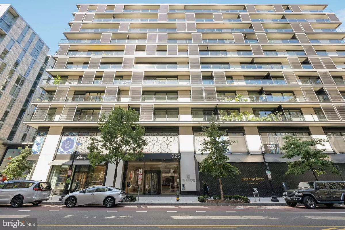 Washington, DC 20001,925 H ST NW #903
