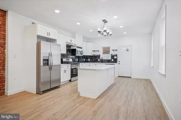 Philadelphia, PA 19151,6116 CALLOWHILL ST