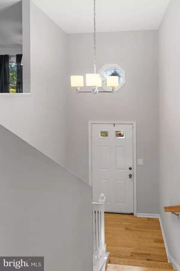 Fredericksburg, VA 22405,1703 SHERWOOD DR