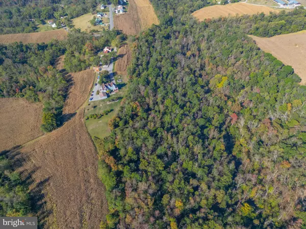 Middleburg, PA 17842,139 RAINBOW DR