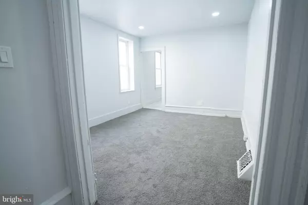 Philadelphia, PA 19132,2427 N 17TH ST